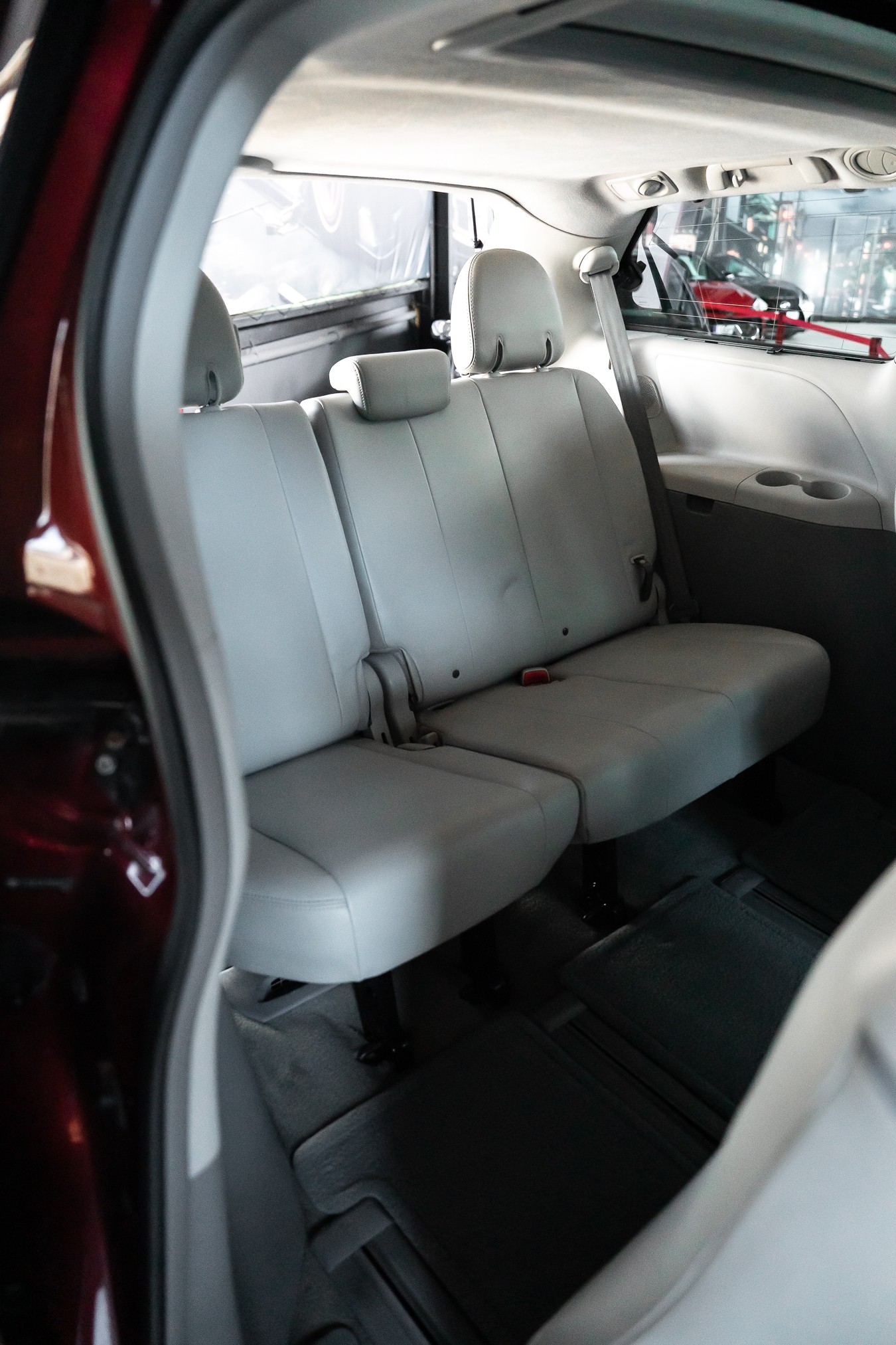 Lexuspa - Toyota Sienna 4x4